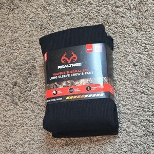 Realtree XL Waffle Thermal Long Sleeve Crew Black Shirt Top & Pants 2 Piece Set